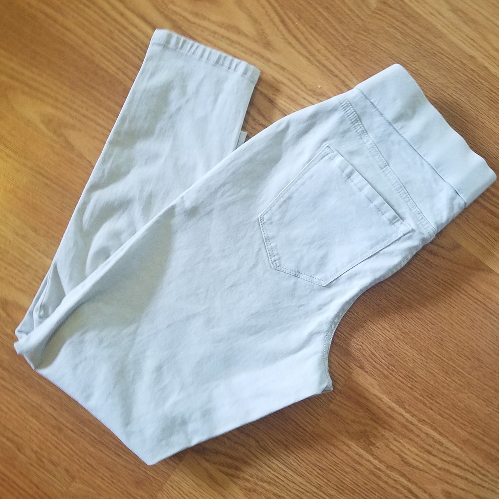 Beige Skinny Cropped Jeggings